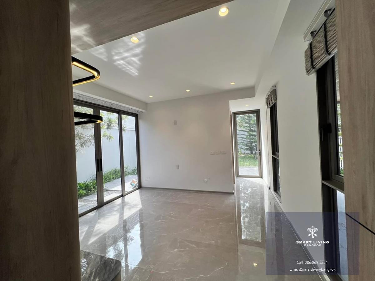 📢👇 Brand new house for rent in Sukhumvit 100+ sqm of balcony and garden space, near BTS On Nut, many international schools such as Wells International School, Bangkok Prep Primary School, St.Andrews International School