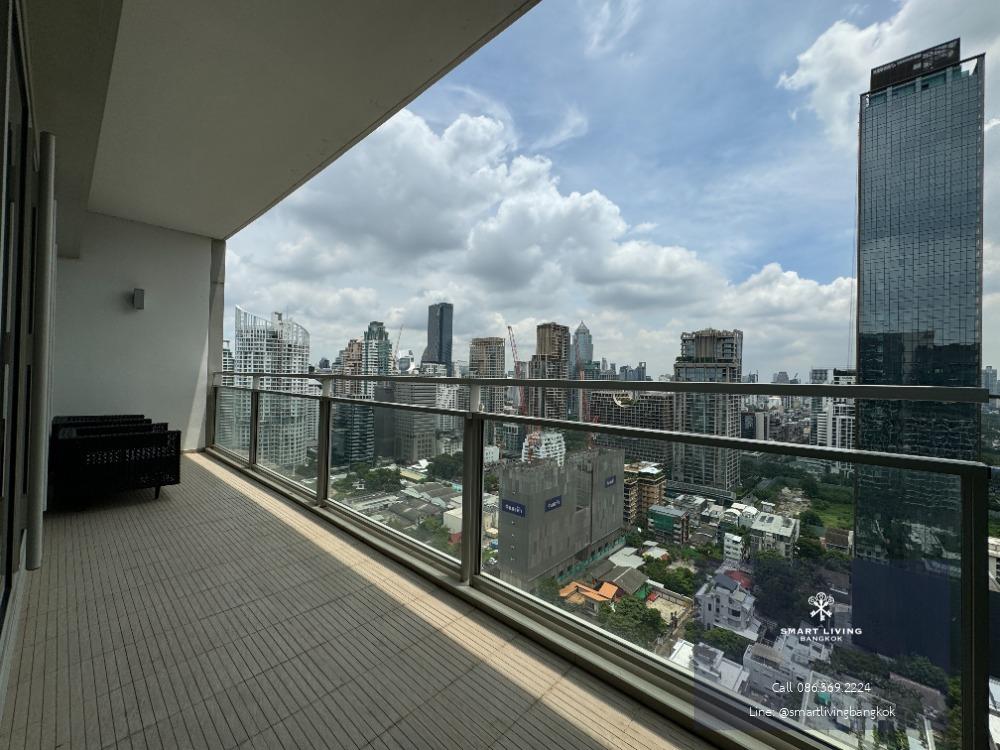 🔥The Best price Penthouse 185 Rajadamri for sale 38X,000 / sq.m with luxury furniture📢  Exclusive unit with 2 superb views of Sport club and Lumpini park. Ready to visit and move in call 086-369-2224.