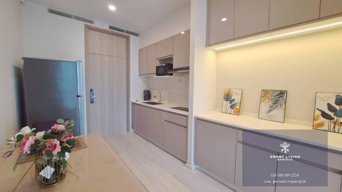 ✨ 👍Sell with tenant til June 26
Condo with special entrance direct to BTS Ploenchit,near Central Embassy, Central Chidlom