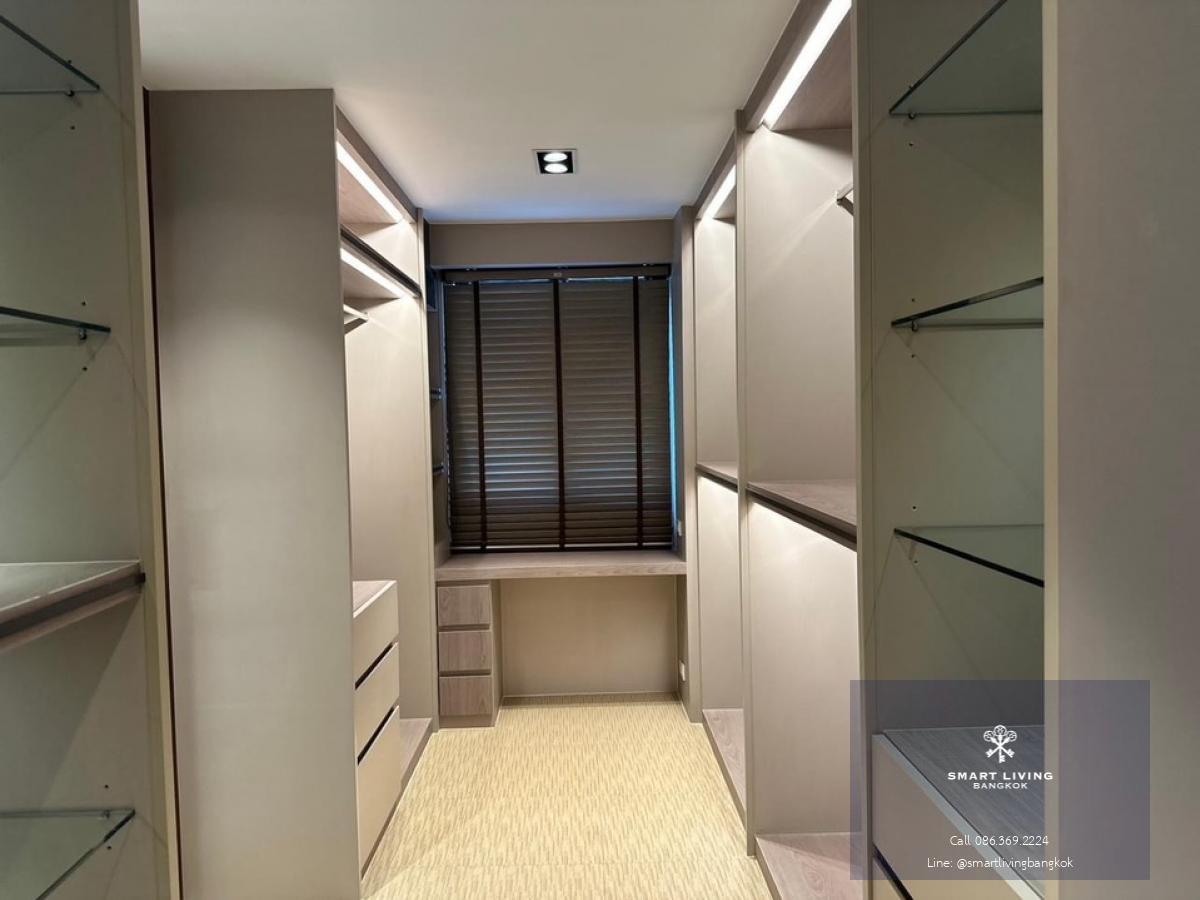 📢👇Newly renovated Penthouse at Ploenchit Terrace for sale, big balcony , located  near Central World, Central Embassy, Central Chidlom, express way