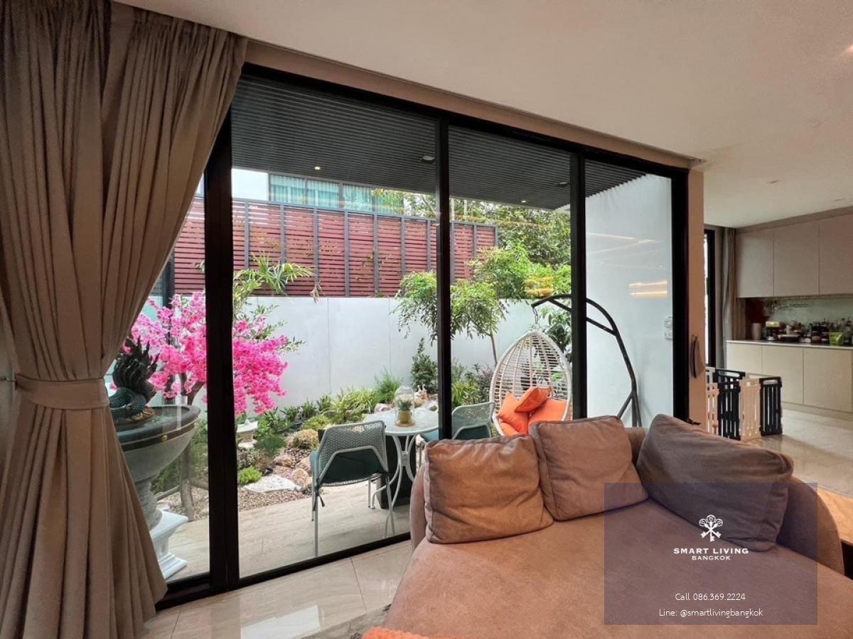 📢👇The AVA Residence located at Sukhumvit 77, convenient access to multiple routes, surrounded by numerous famous restaurants and cafes.