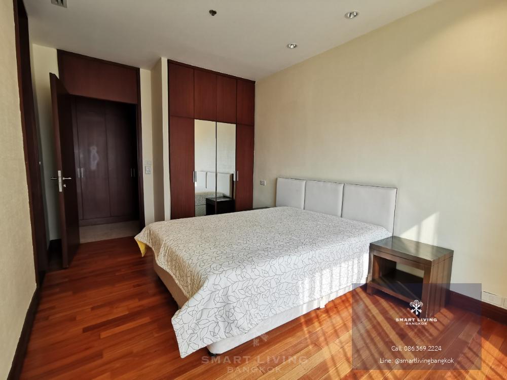 Huge 3 beds 230 sqm, walk to Lumpini Park only @120K