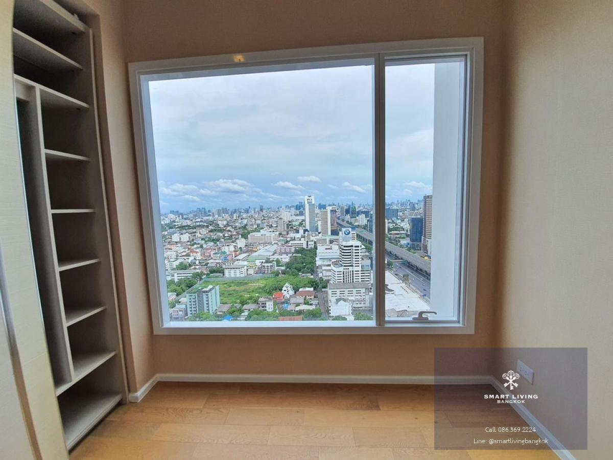 📢👇 Grab or Gone! Brand  new corner unit for sale at The Saint Residences , affordable and worth price for living or investing, unblocked view , near Central Ladprao, Union mall, Jatujak park. Easily access to many routes: Ladprao, viphavadee, Phahonyothin