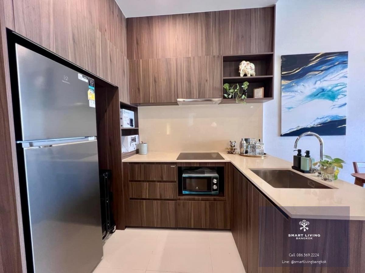 📢👇Corner unit at  Siamese Exclusive Sukhumvit 31, easily access in many routes, private elevator access, unblocked view, big balcony, fully furnished, ready to move in