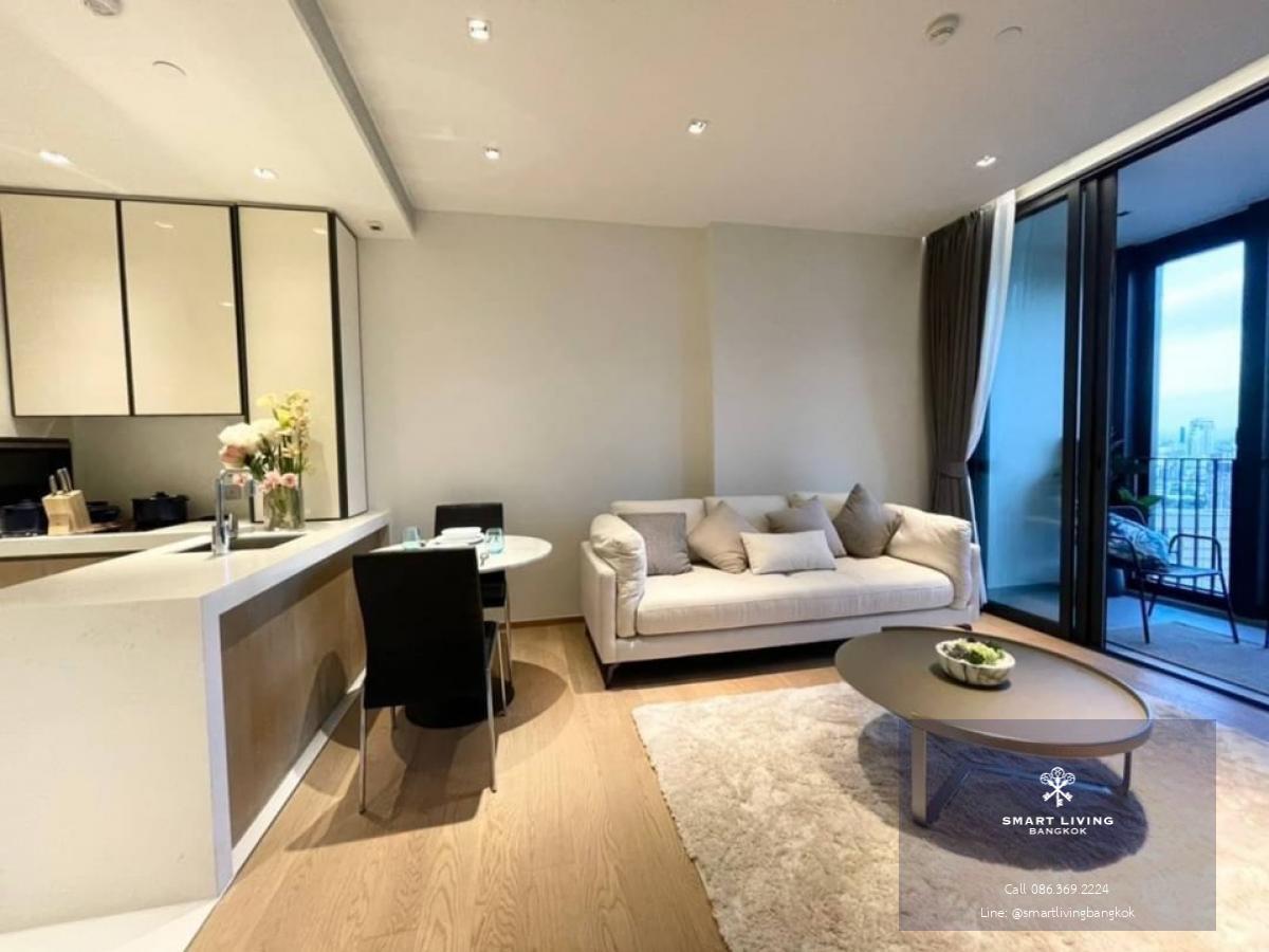 📢👇Grab or gone! Available 15/2/2025Worth price for investing or living at luxury condo Beatniq , 5 stars concierge service, close to BTS, only about 10 mins walk to Em district , nice layout and decor, fully furnished, unblocked view