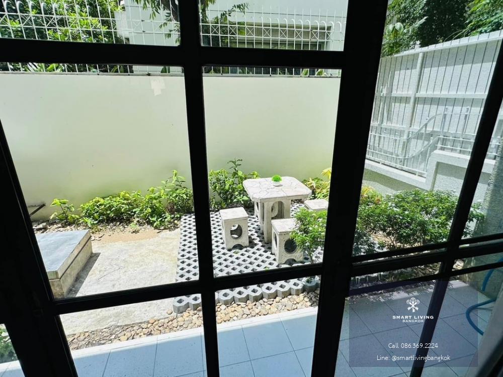 📢👇 Townhome  near Emporium ,Terminal21,Srinakarintharaviroj University, go through Asoke road, Petchaburi Road & Sukhumvit road, near BTS Asoke & MRT Sukhumvit Guard at night, CCTV around, Swimming Pool