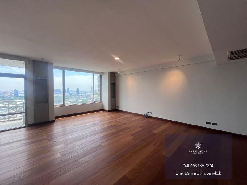 🏠Renovated unit at All Seasons Mansion 3 bedroom Huge size near BTS Ploenchit