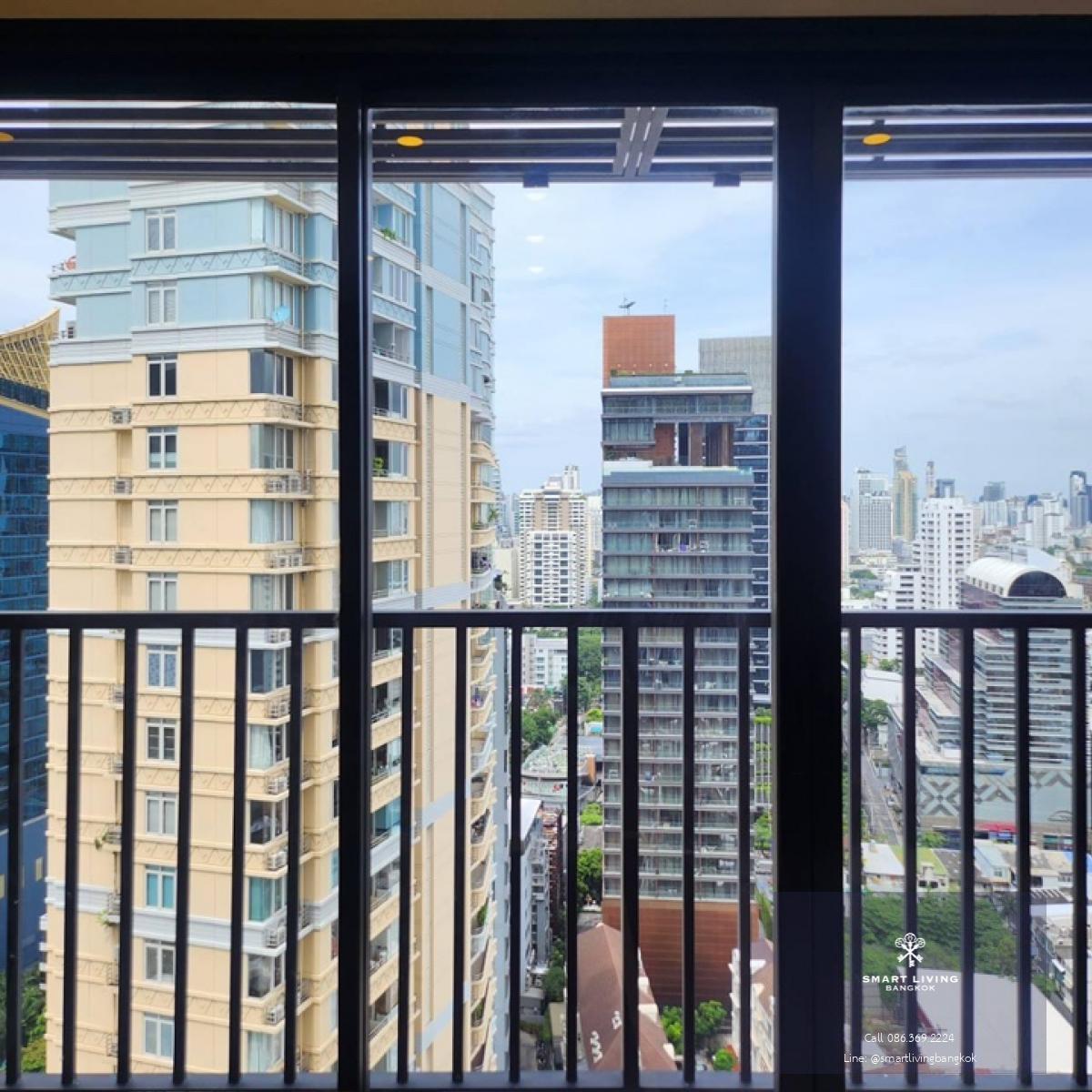 📢👇Park Origin Thonglor, one of the best luxury project and fabulous facilities in Thonglor for rent , good deal, good location, opposite Donki Mall, unblocked view, nice decoration with fully furnished Special offer Free wifi