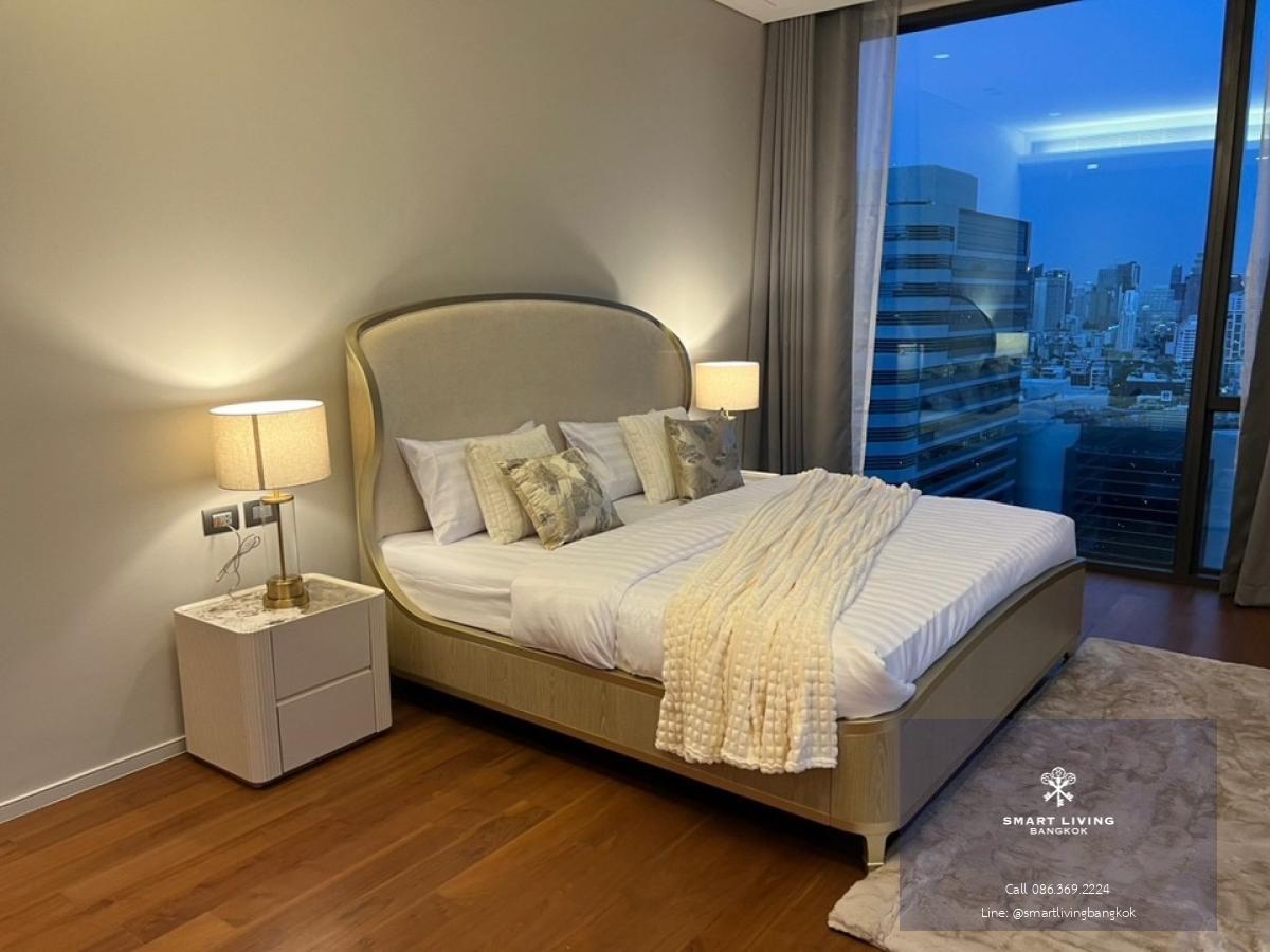 📢👇Hurry book this special unit now!!Super rare item at The Residences at Sindhorn Kempinski, 2 combine units, 5 beds, nice modern luxury with Lumpini park and city view, next to Velaa Community mall