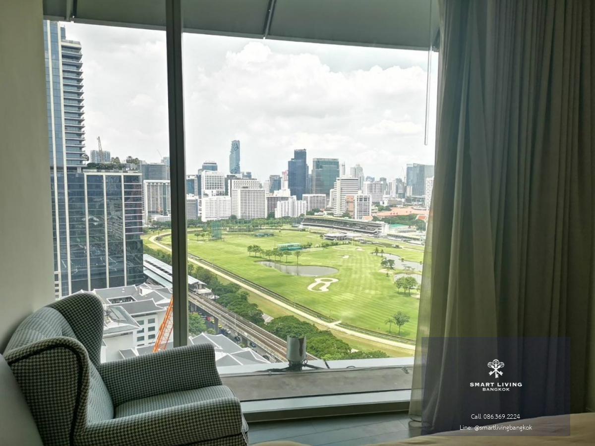 📢👇A room with a huge green view of RBSC ( Royal Bangkok Sport Club), near Central World, fashion center of Bangkok Siam Square , Chulalongkorn Hospital , fully furnished, ready to move in