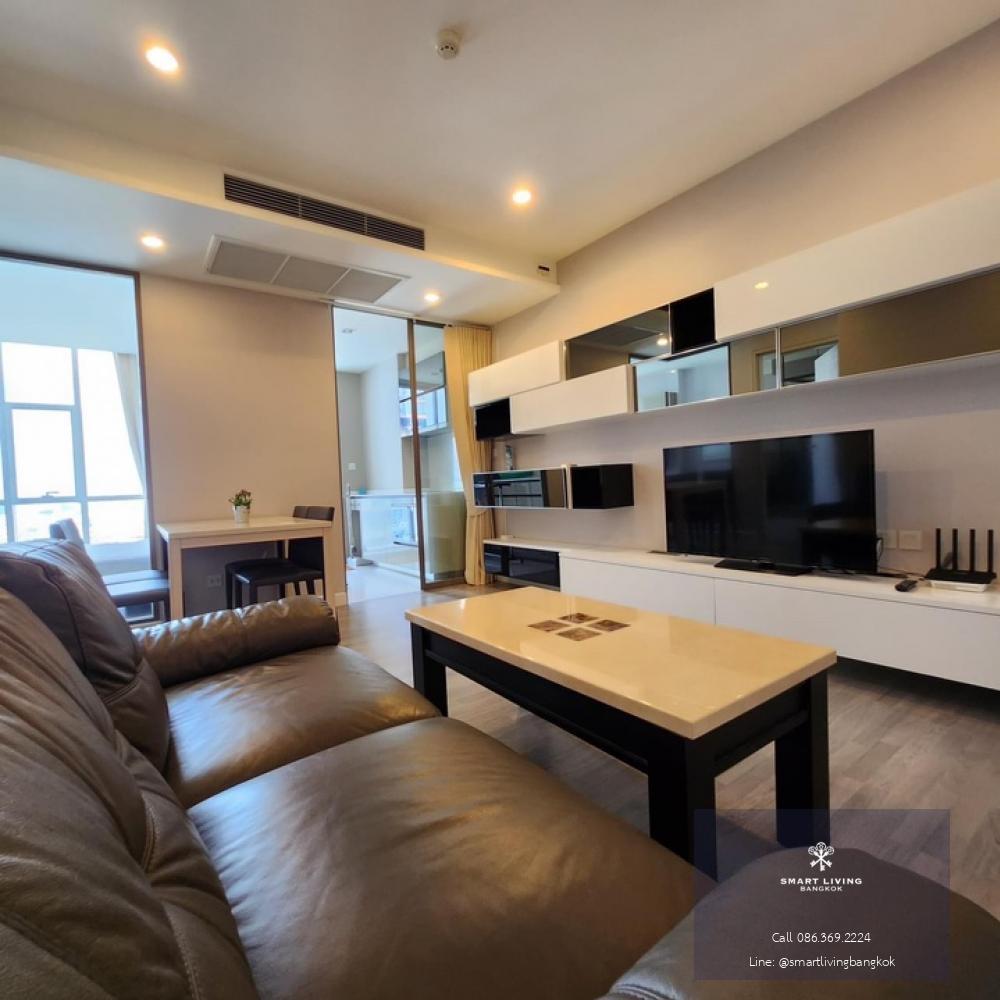 📢👇Grab or gone! Good price nice place in Sathorn near many popular restaurants, easy traveling in many streets and routes, near Silom, express way, fully furnished, closed kitchen, ready to move in