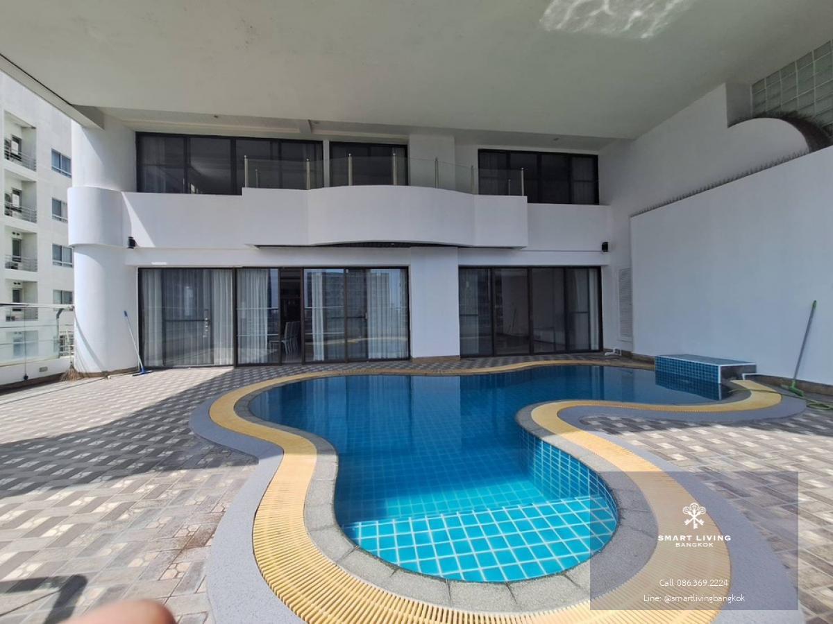 📢👇Living in luxury duplex unit with private pool, walking distance to Emporium