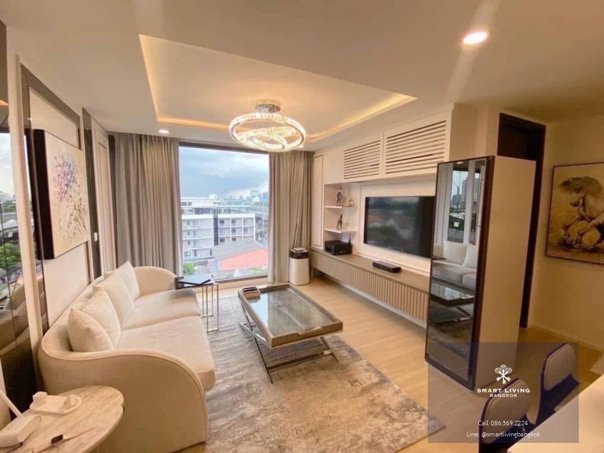 📢👇Very SPECIAL price , low rise condo , unblocked view ,  soundproof glass provide , convenient transportation as  close to the entrance and exit of the Si Rat Expressway, only 700 meters (both sides), near Vichaiyut Hospital, Ramathibodi Hospital , Bang