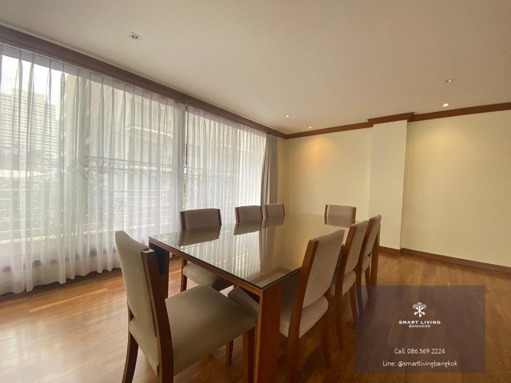 For rent! Huge residence 4 bedroom with maid room in mid of Sukhumvit near BTS Asok and Terminal 21