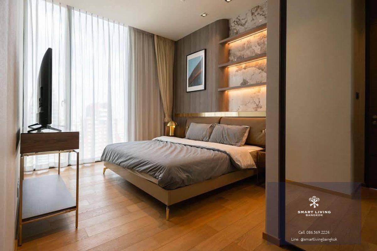 📢👇Luxury condo near Central Chidlom, Central Embassy , convenient access to Ploenchit-Wireless Road and  Langsuan Road