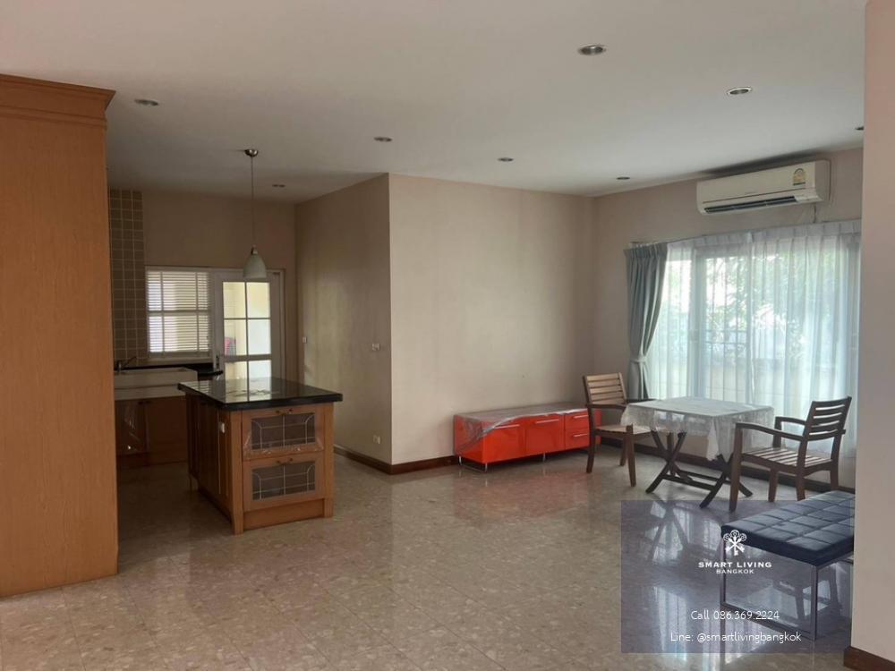 📢👇 House in good compound , easily  traveling in and out through two routes:1. Raminthra Road (Soi Raminthra 14, Maiyalap)2. Kaset-Nawamin Road (Soi Prasert Manukitch 29), surrounding with many restaurants , community malls, along the street