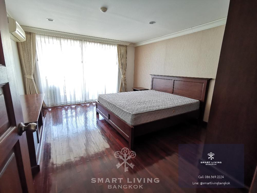 Nagara Mansion Duplex Penthouse 4bed, 5 min. walk to BTS Ploenchit, only @85K!