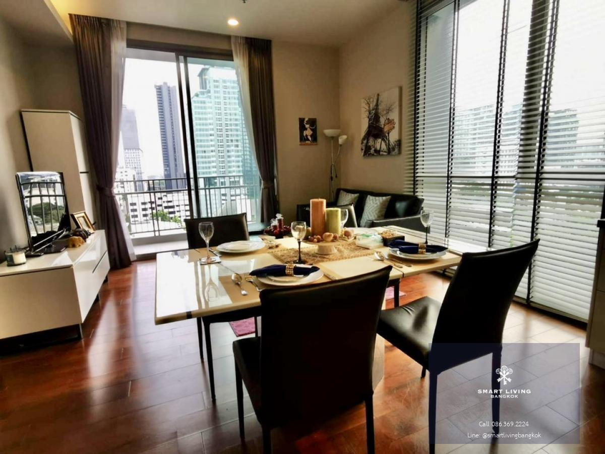 📢👇 One of luxury condo Quattro By Sansiri , on the main street of Thonglor, surrounded by many popular restaurants and coffee shops .