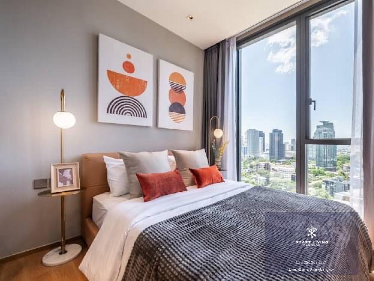 📢👇Worth price for investing or living at luxury condo Beatniq , 5 stars concierge service, close to BTS, only about 10 mins walk to Em district , nice layout and decor, fully furnished