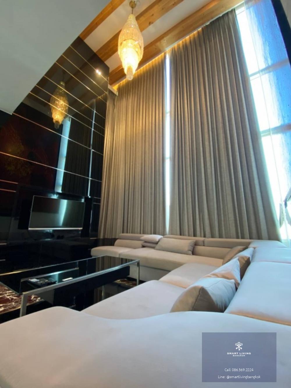 Penthouse Triplex หรู ; WIND SUKHUMVIT 23, 3 ห้องนอน ราคา 250k