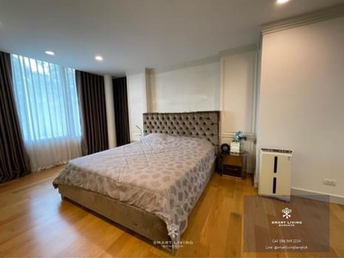 📢👇 Townhome with private pool, beautifully designed and decorated, guaranteed by the Think of Living Best Housing Award. It is suitable for living with convenient access to multiple routes, including Vibhavadi and Phaholyothin road. Additionally, it\