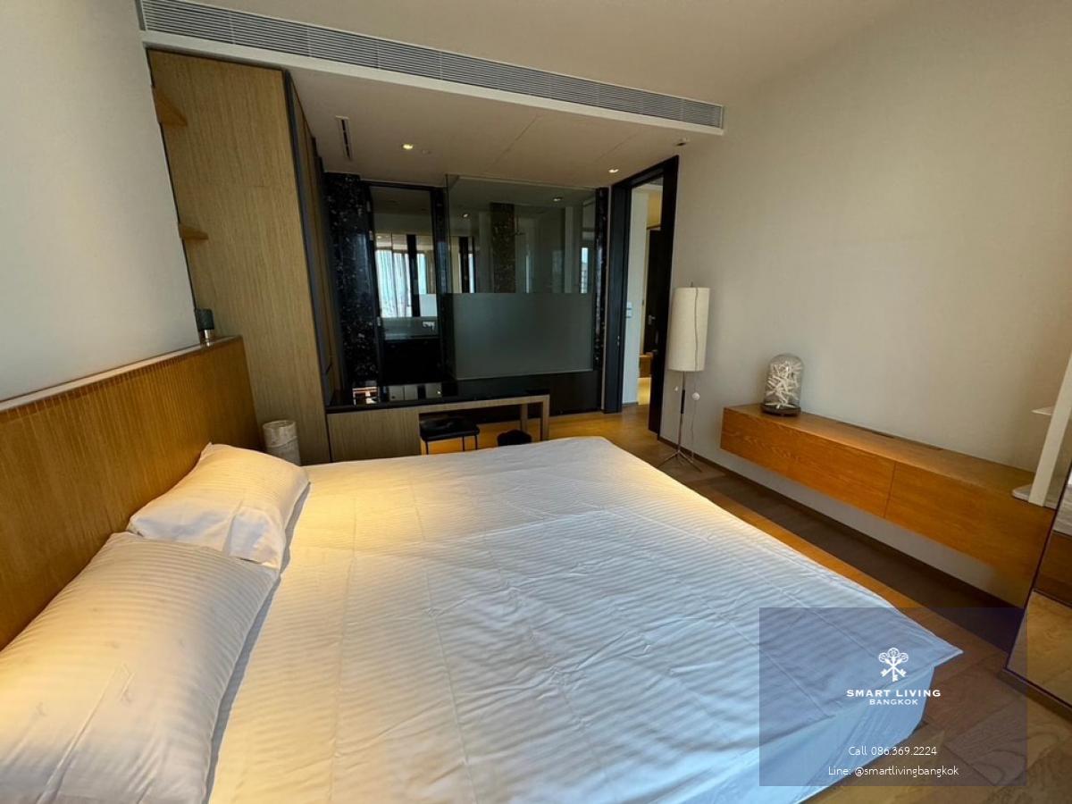 📢👇 Hurry book now. Very good price for luxury condo with 5 stars concierge service, close to BTS, only about 10 mins walk to Em district , nice layout and decor, fully furnished, ready to move in