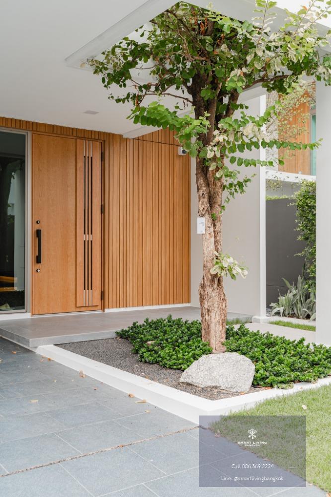 🏡✨Luxury home for rent, Vive Rama 9, Featuring 3 beautifully designed bedrooms, fully furnished with stylish décor, stunning private garden, Parking space for 3 cars, located near Wellington International School.