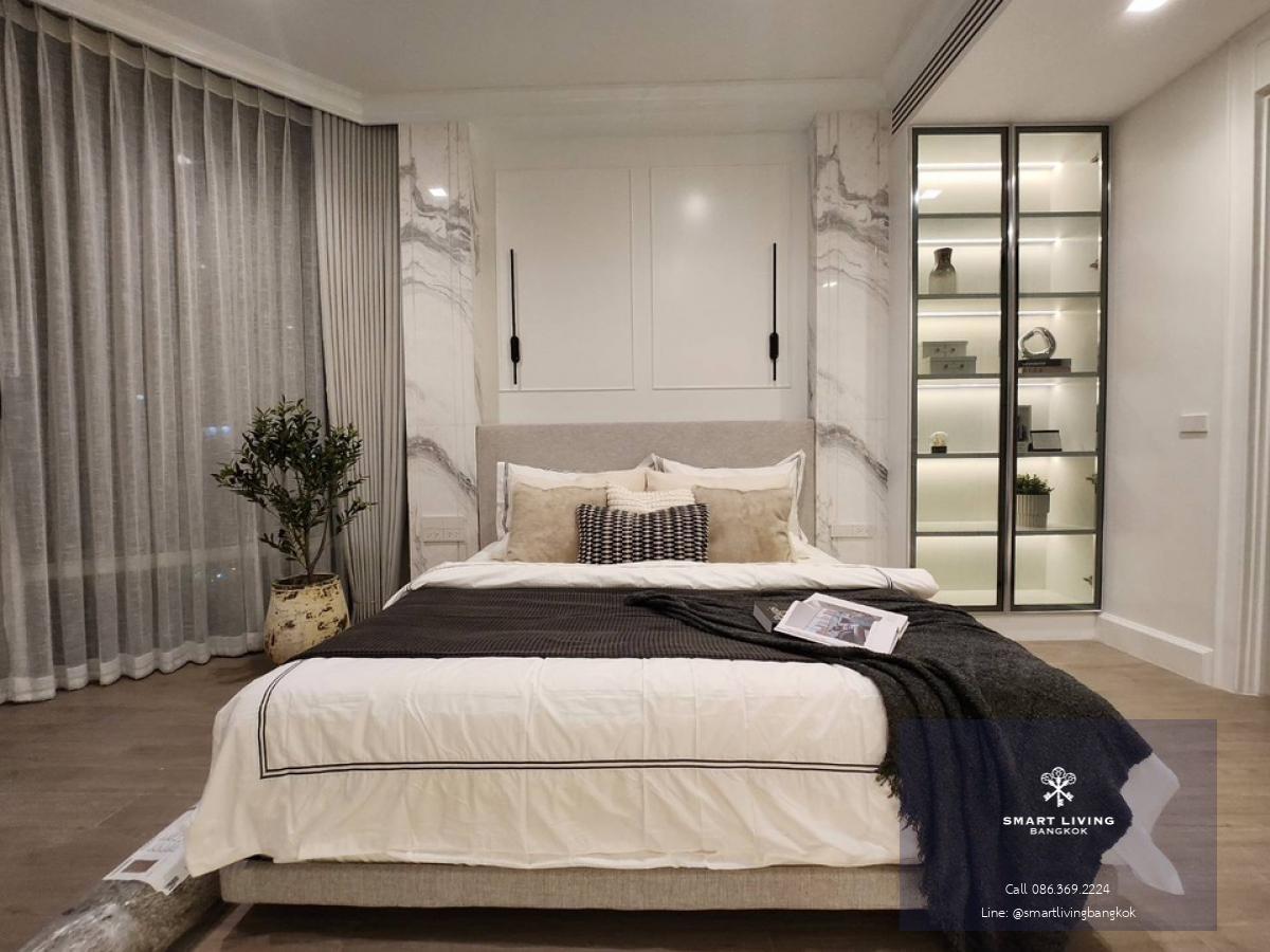 📢👇 Newly renovated Luxury place to live at Royce Private Residences Sukhumvit 31, partly furnished, unblocked view, located in Em district area