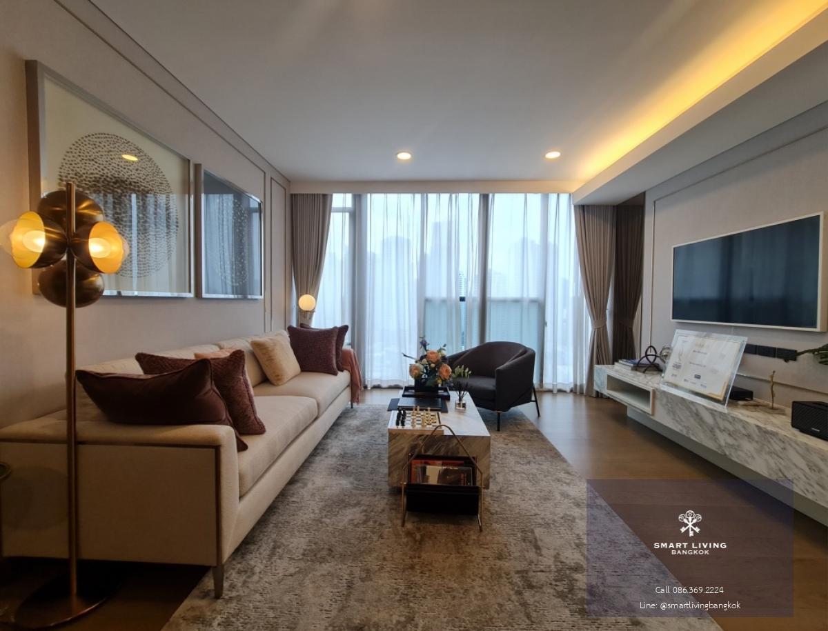 📢👇Luxurious condominium in the heart of Asoke-Rama 4, conceige service from a world-class hotel , unblocked view, also many special offer such as free transfer expenses etc.