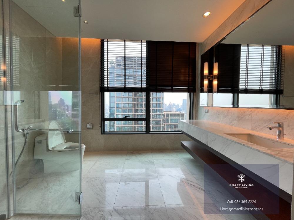 ✨ 👍Spacious unit in popular at Sindhorn residence, near Lumpini park,nice decoration with big balcony ready to move in.