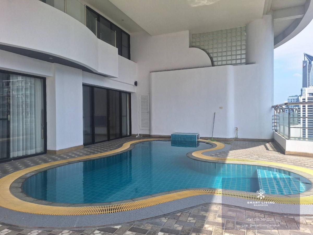 📢👇Living in luxury duplex unit with private pool, walking distance to Emporium