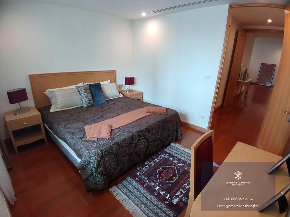 For rent 3 bedrooms, petfriendly in town near BTS Phromphong