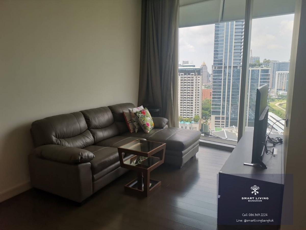 📢👇A room with a huge green view of RBSC ( Royal Bangkok Sport Club), near Central World, fashion center of Bangkok Siam Square , Chulalongkorn Hospital , fully furnished, ready to move in