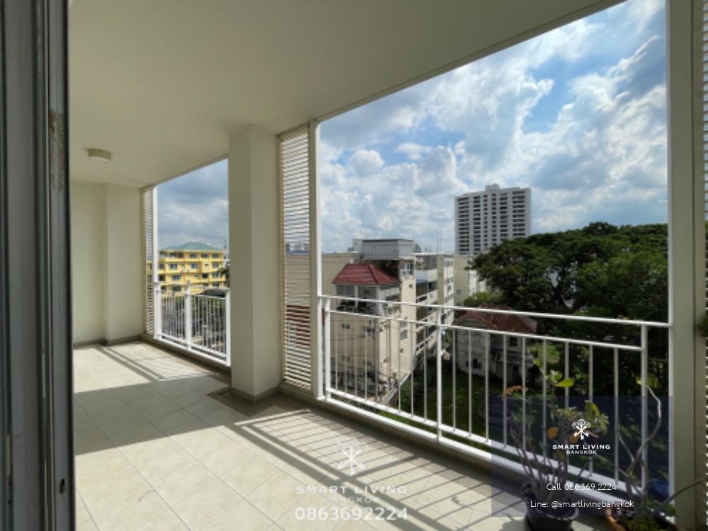 For rent Large unit, 3 bedrooms, fully furnished, near MRT Klong Toey, near Lumpini Park, Sathorn, Rama 4.