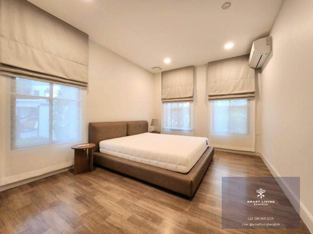 📢👇 New corner single house for rent , never occupied, located in Nantawan Rama 9 - New Krungthepkreetha, a luxury compound with excellent security. Close to Brighton International School, Wellington International School, and Suvarnabhumi Airport. Fully fu