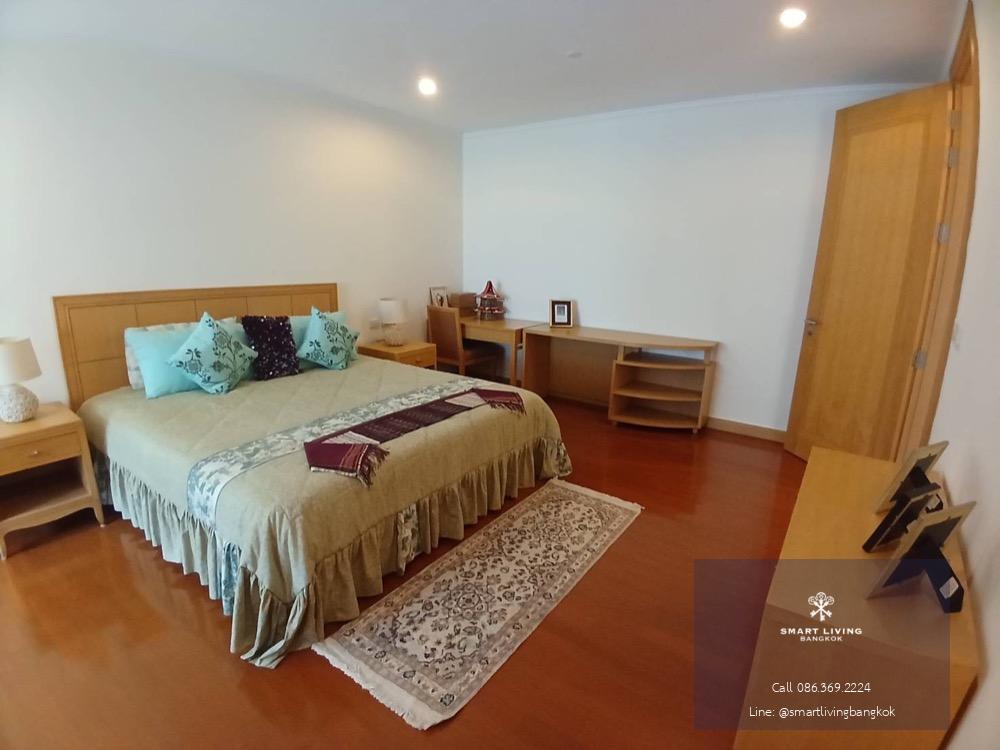 For rent 3 bedrooms, petfriendly in town near BTS Phromphong