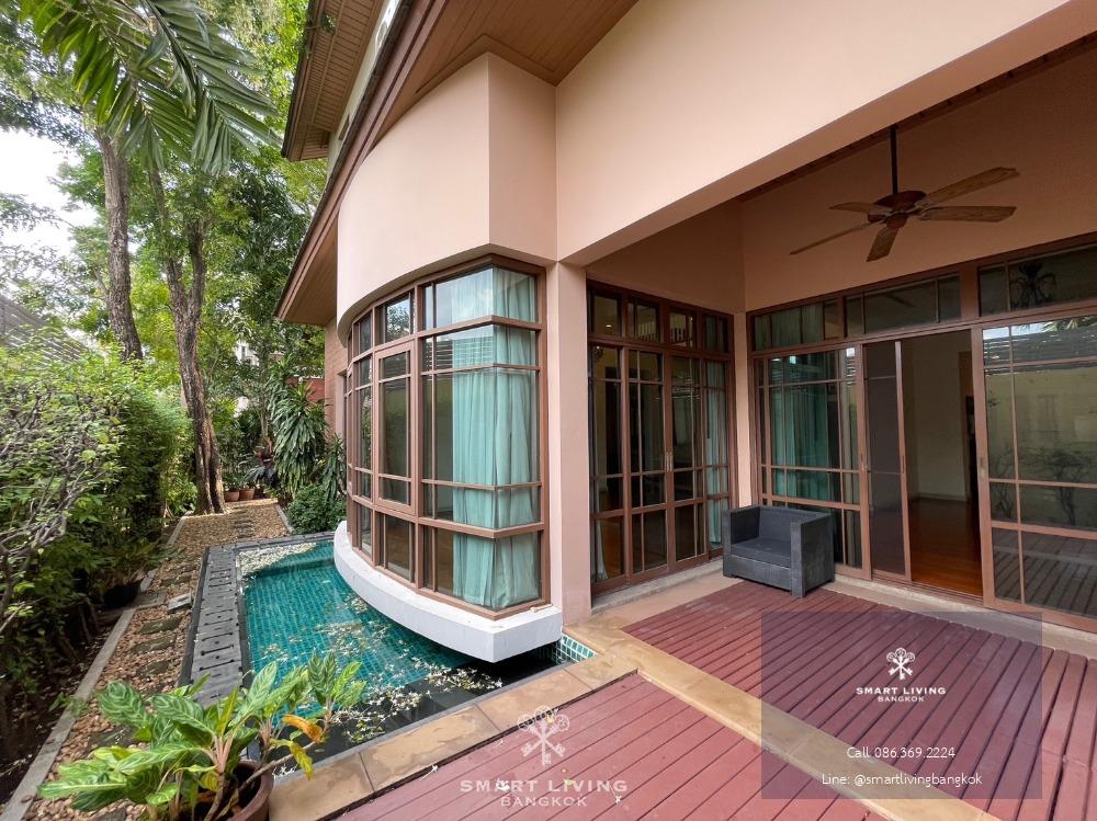 📢👇For rent house in nice compound with good security in the heart of BKK near  EmQuartier, The Emporium, St.Andrews International School Bangkok, BTS Phra Khanong