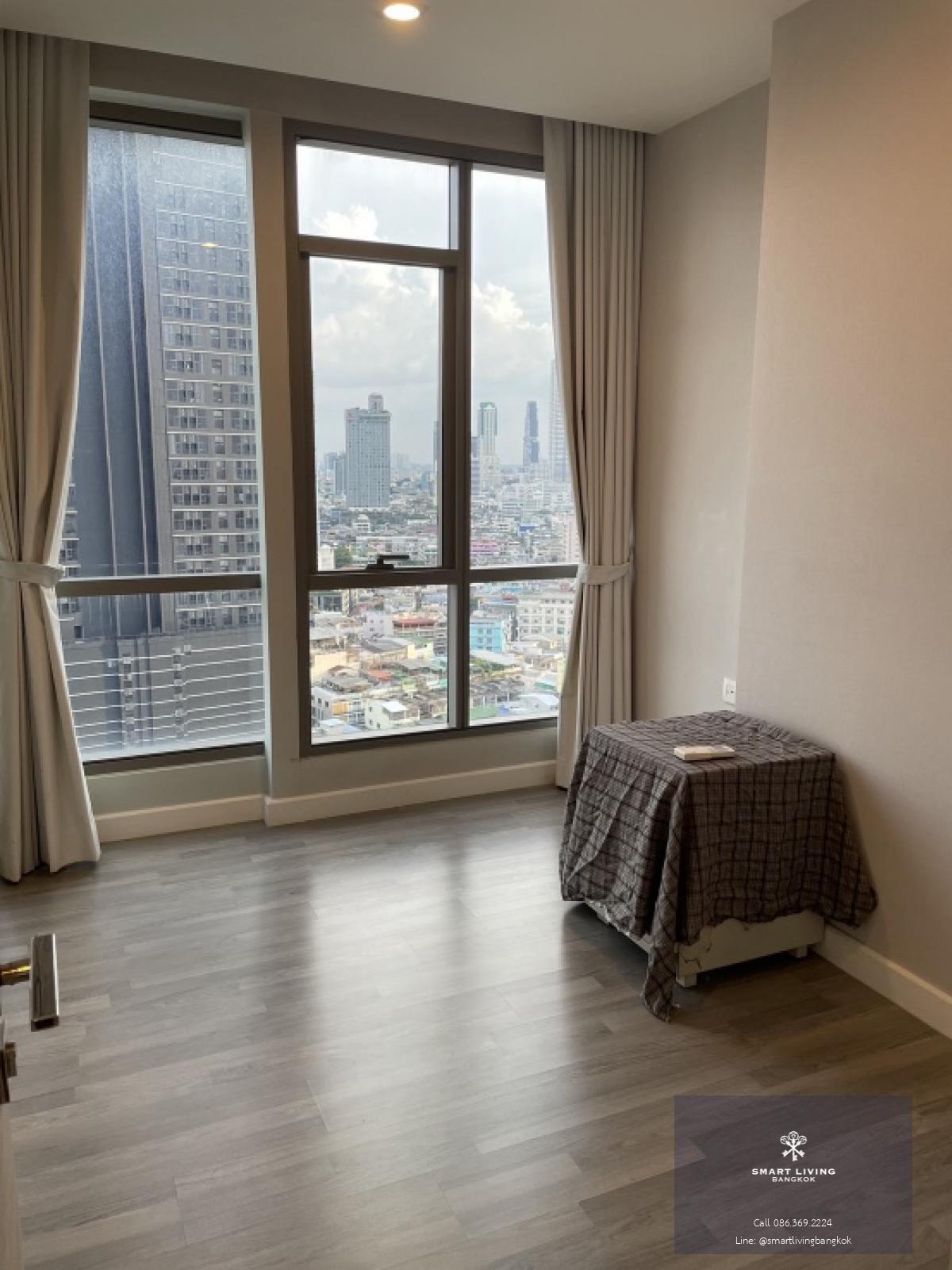 📢👇The biggest size of 2 beds, corner unit, unblocked and clear huge view of city , Chaopraya river and Icon Siam, near China town, Chulalongkorn university