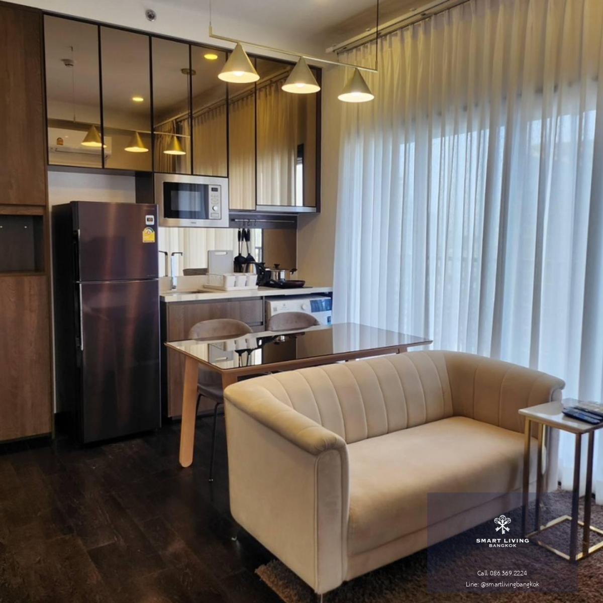 📢👇Park Origin Thonglor, one of the best luxury project and fabulous facilities in Thonglor for rent , good deal, good location, opposite Donki Mall, unblocked view, nice decoration with fully furnished Special offer Free wifi