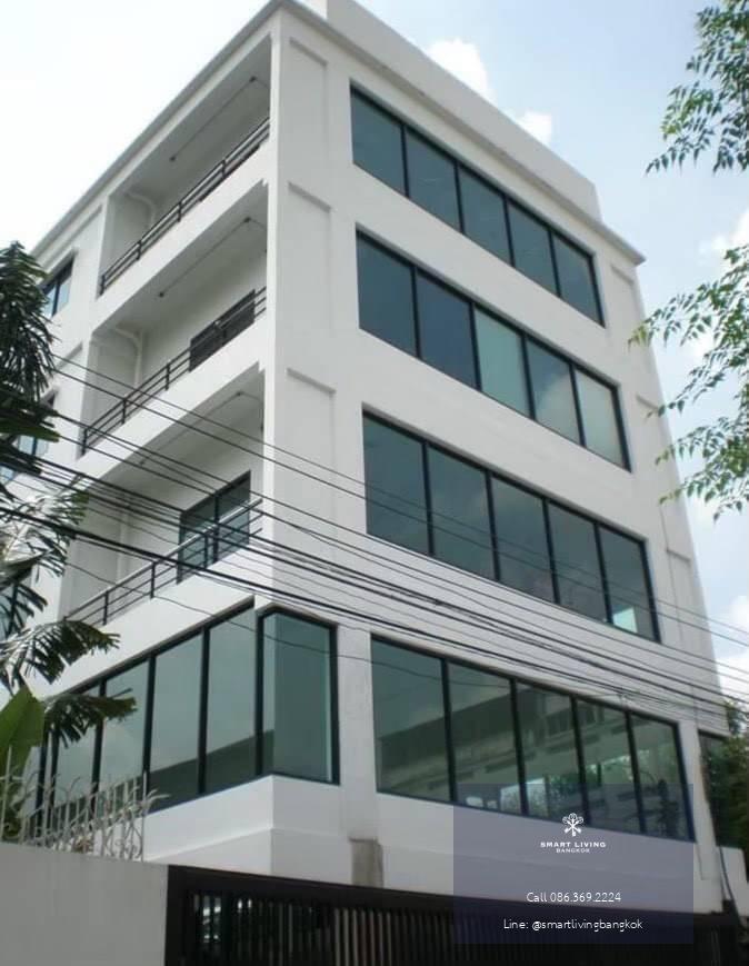 🔥 ขายด่วน  Office and warehouse Ladprao 71 , BTS ลาดพร้าว