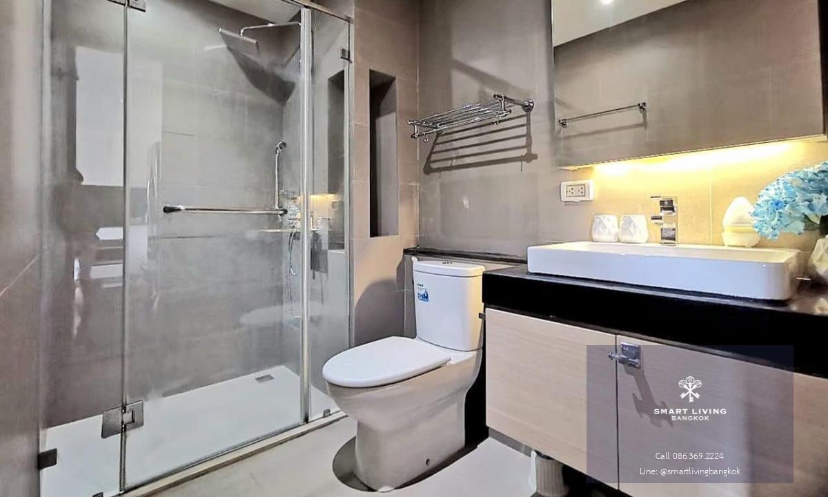 📢👇Special combine unit in low rise condo, fully furnished, unblocked view, good location as easily traveling in many routes : Soi Silom 3, Narathiwat 3, Sathorn 6-8, and Convent Alley.