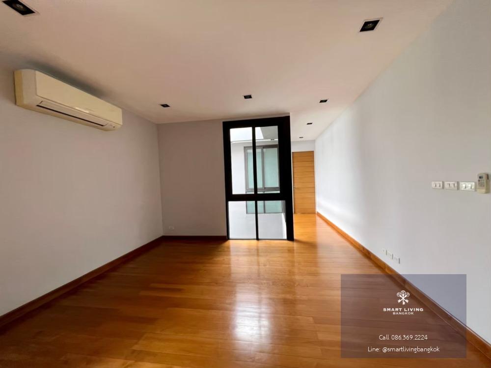 ✨👍 For rent House ,4 bedrooms ,Private pool and garden ,Quiet area in the city nearby BTS Thonglor