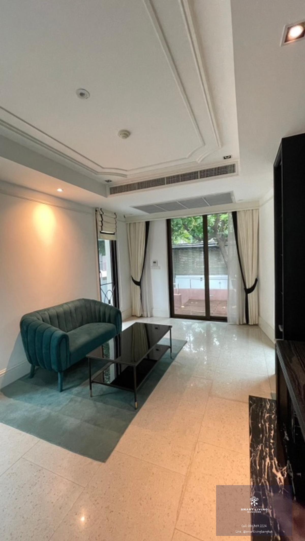 📢👇Baan Lux Sathorn is one of luxury place to live, big balcony, private lift, private pool, private automatic garage for 2 Cars parking with air conditioner