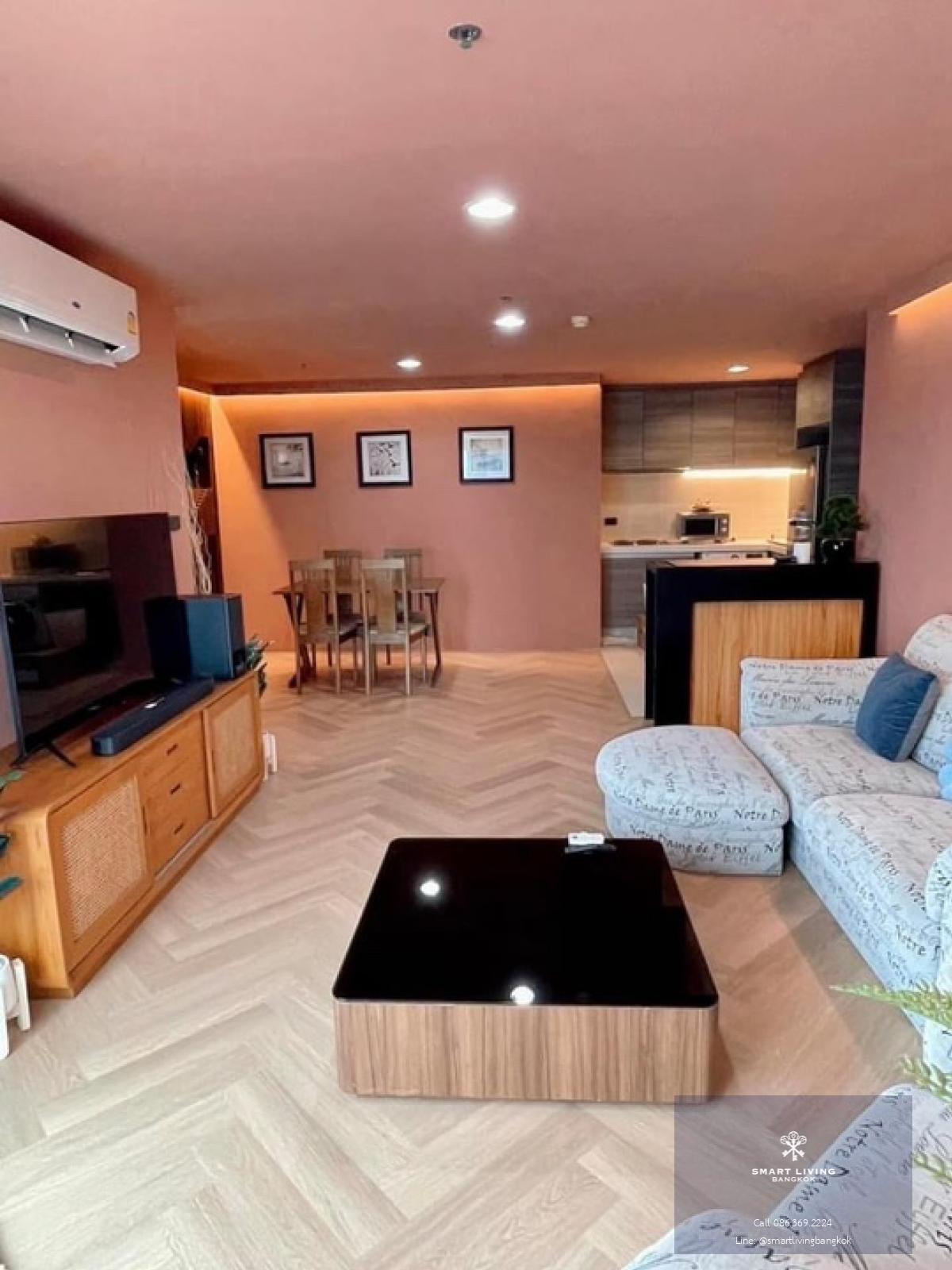 📢👇 For sale / rent at Belle Grand Rama9 one of the most highly demand for Expat, worth for investment place in Rama 9 with good price, good location , fully funished, only about 5 mins walk to MRT Rama 9, Central Plaza, G Tower.