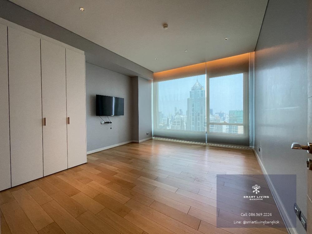 ✨ 👍Spacious unit in popular at Sindhorn residence, near Lumpini park,nice decoration with big balcony ready to move in.