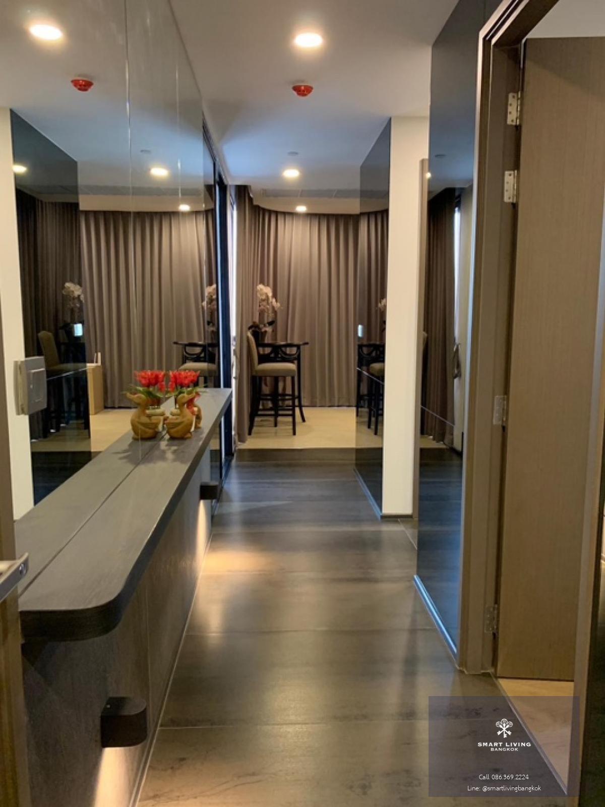 📢👇 Brand new unit and project at Ashton Chula Silom for rent , 2 bedrooms near Lumpini park, Royal  sport club ,  Samyan Mitrtown, Siam Square, Chulalongkorn university , fully furnished and ready to move in