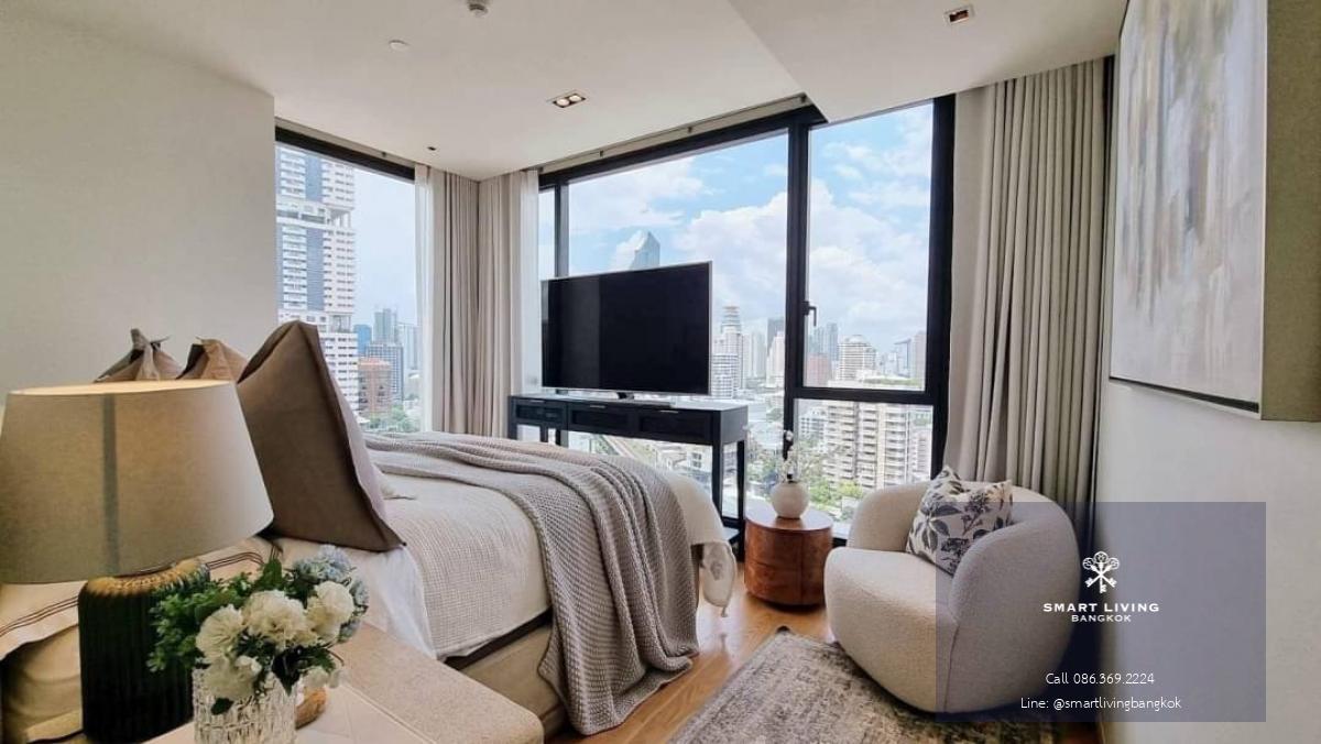 ✨ Hurry book now. Very good price for luxury condo Beatniq , 5 stars concierge service, close to BTS, only about 10 mins walk to Em district , nice layout and decor, corner unit, unblocked view, fully furnished, ready to move in