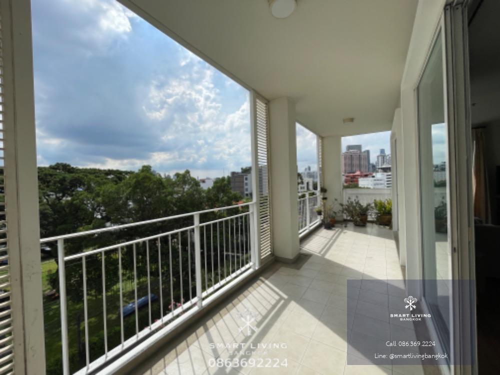 For rent Large unit, 3 bedrooms, fully furnished, near MRT Klong Toey, near Lumpini Park, Sathorn, Rama 4.