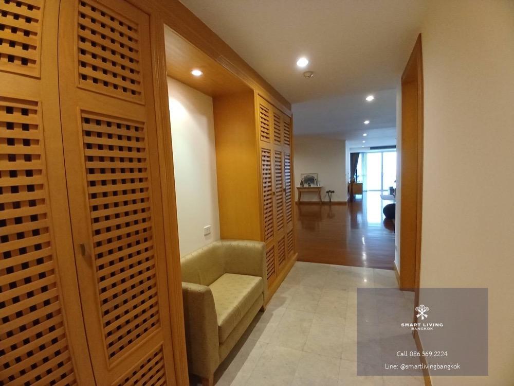 For rent 3 bedrooms, petfriendly in town near BTS Phromphong