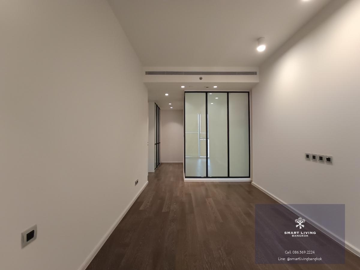 📢👇One of brand new petfriendly condo and unit , easily traveling in many routes and transportation as near BTS, MRT, ARL, unblocked view